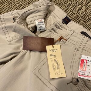 NWT JAG Jeans Classic Fit Crop Khakis 10P